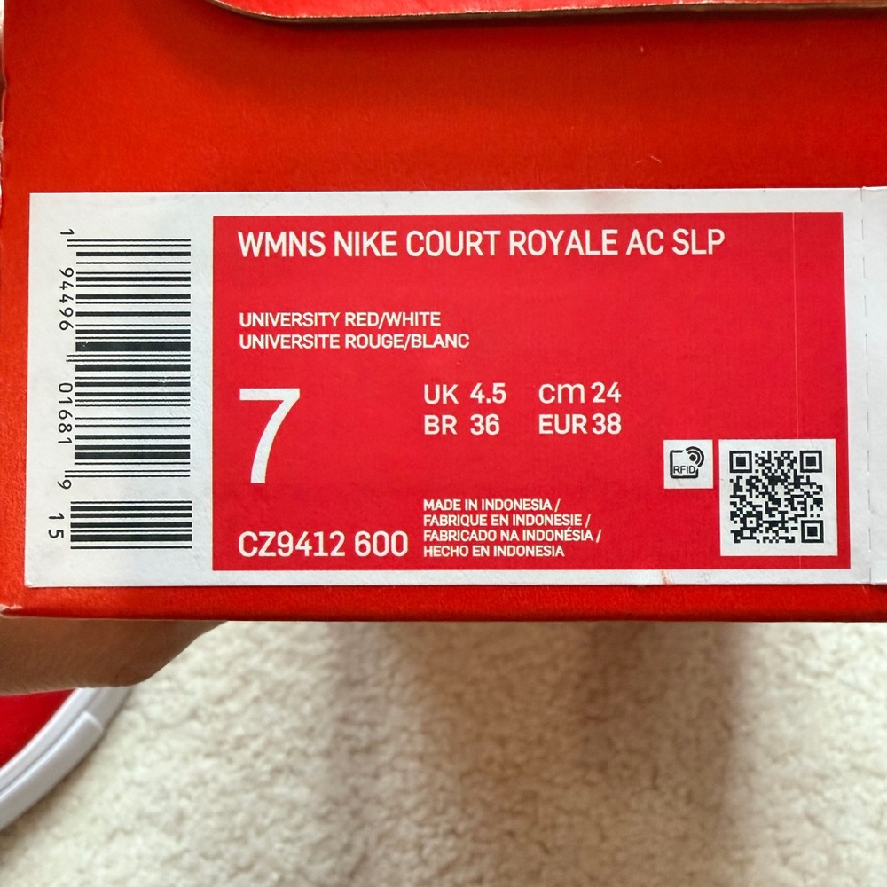 Nike Vibrant Red Canvas Slip-Ons - Picture 6 of 6